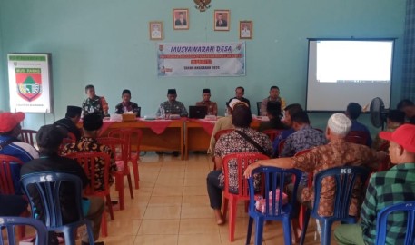 Dalam Mendukung Program Pembangunan Desa Sertu Siswoyo Hadir Dalam Musyawarah Penyusunan APBdes