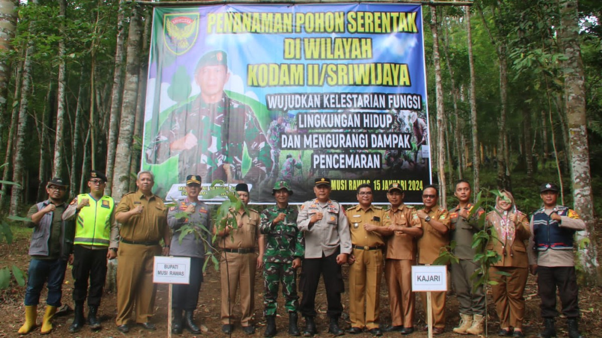 Kodim 0406/Lubuk Linggau Melaksanakan Kegiatan Penanaman Pohon