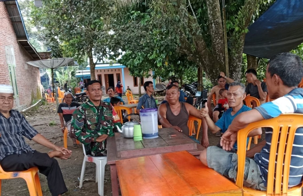 Pererat Hubungan Baik Dengan Warga Babinsa Hadir Dalam Acara Warga