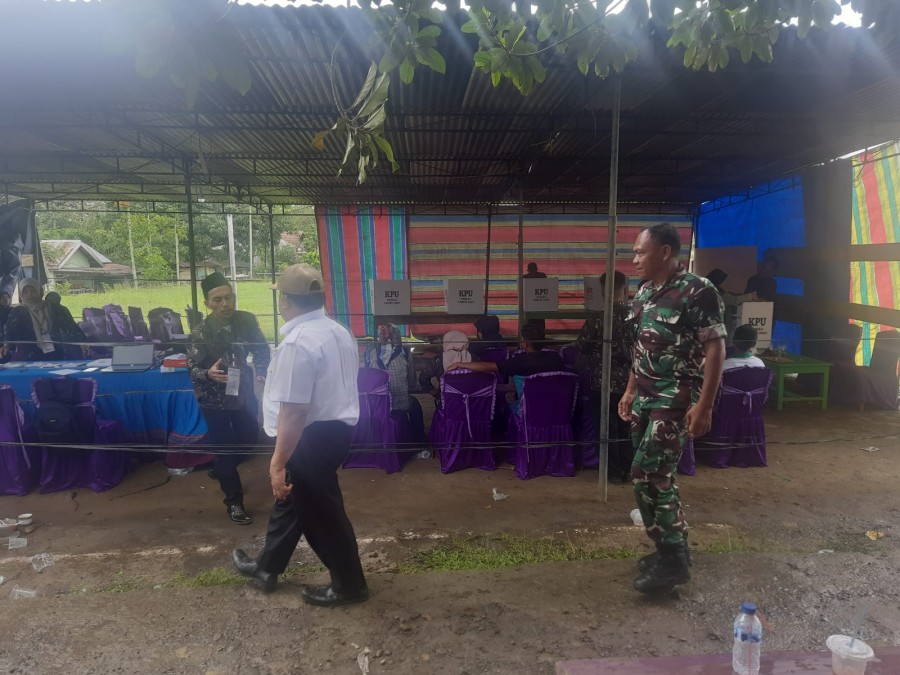 Pastikan Pemilu berjalan aman dan kondusif Danramil dan camat turun ke lapangan