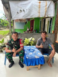 Babinsa Koramil 406-06/ Tugumulyo Kopda Edi Saputra Melaksanakan Komsos Diwilayah binaan.