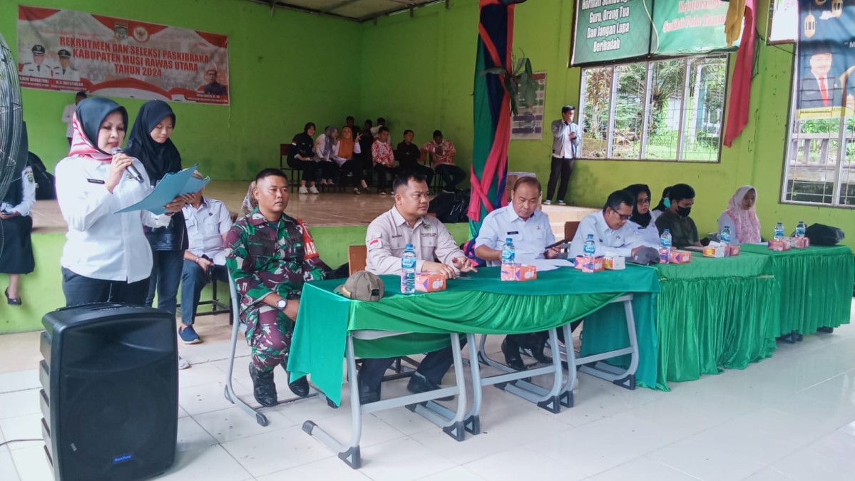 Babinsa Koramil 406-01/rawas ulu serda niki sudoyo ikut serta penyeleksian Paskibraka Tingkat Kabupaten Tahun 2024