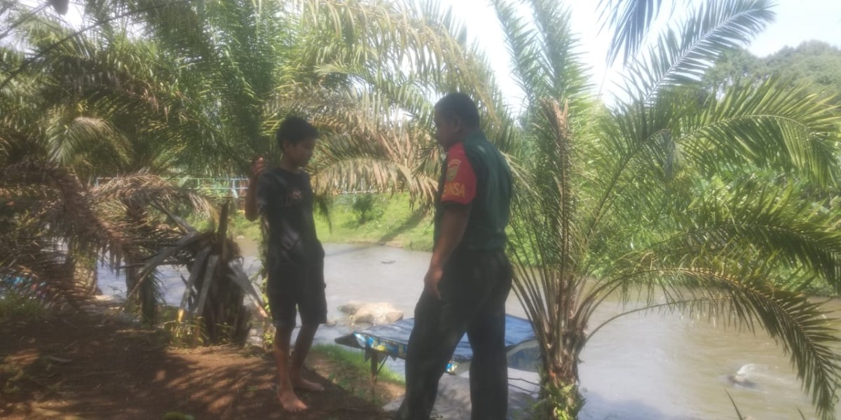 Babinsa Koramil 406-08/Lubuklinggau Melaksanakan Kegiatan Gulbencal Di Wilayah binaan.