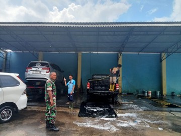 Babinsa Koramil 406-08/Lubuklinggau Koptu Ali Suprapto Melaksanakan Komsos Di Wilayah Binaan.