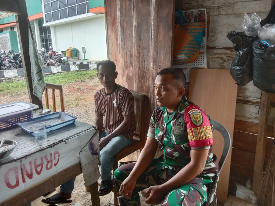 Warung Kopi, sebagai Media Babinsa Komsos dengan masyarakat Desa Binaan
