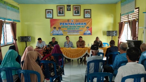 Pastikan Tepat Sasaran, Babinsa Koramil 06/Tugumulyo Dampingi Penyerahan BLT Dana Desa