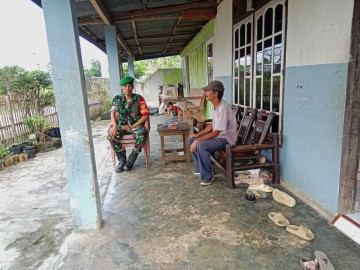 Babinsa Koramil 406-08/Lubuklinggau Koptu Sobri Melaksanakan Komsos