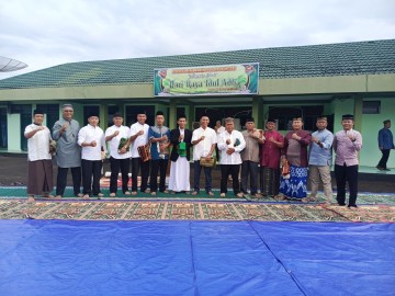 Kodim 0406/Lubuk Linggau Menggelar Shalat Hari Raya Idul Adha 10 Dzulhijjah 1445 H / 2024 M di Lapangan Apel Makodim