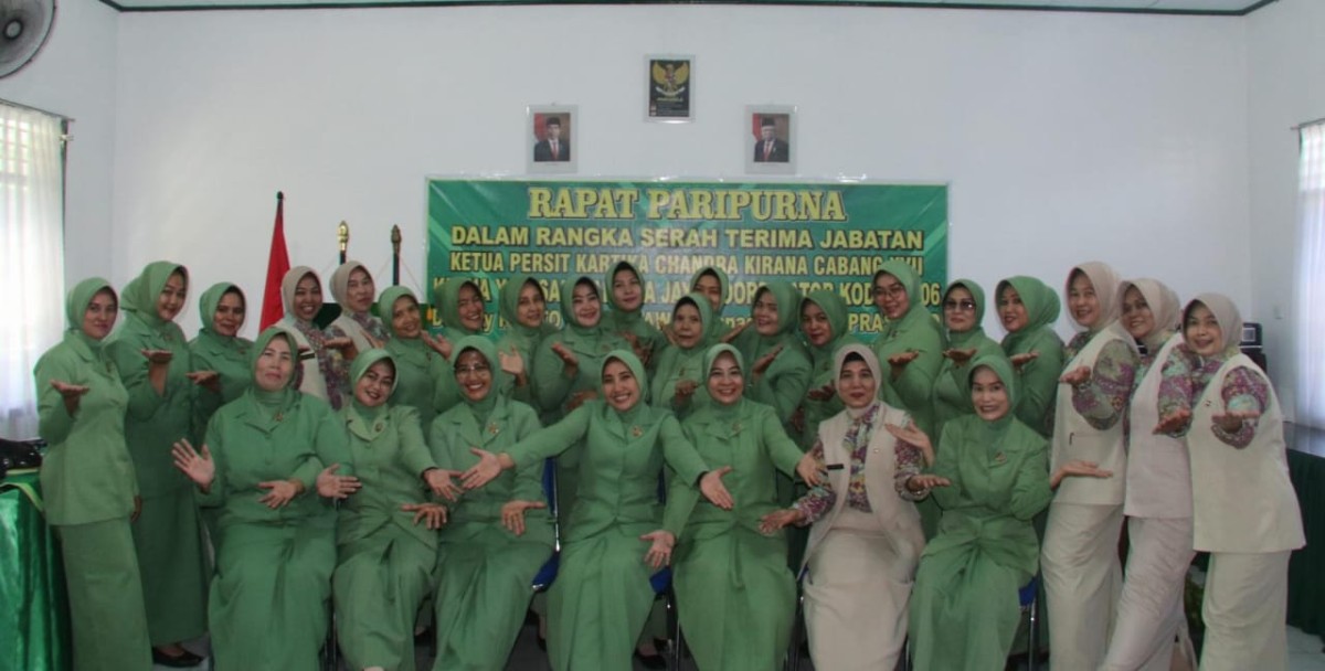 Rapat Paripurna Dalam Rangka Serah Terima Jabatan Ketua Persit KCK Cabang XVII Dim 0406/Lubuk Linggau