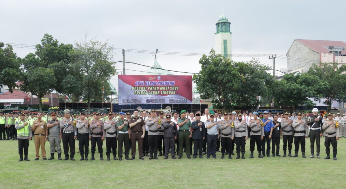 Danramil 406-08/Lubuk Linggau Menghadiri Apel Gelar Pasukan Operasi Patuh Musi 2024