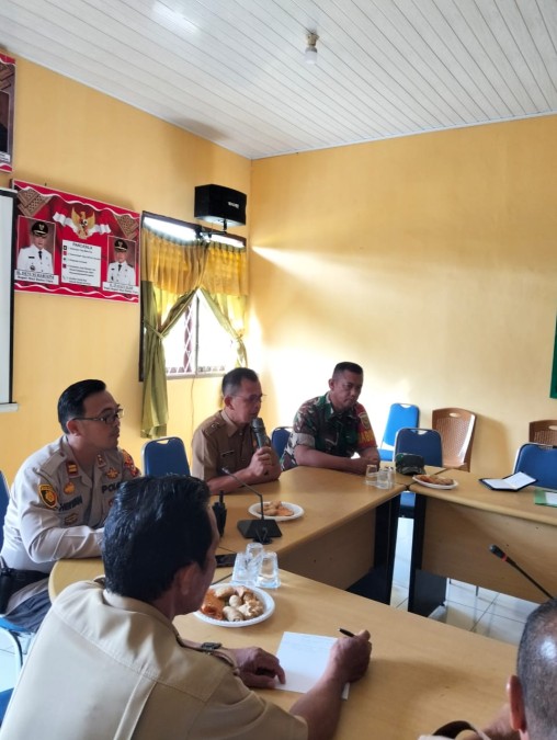 Persiapan menyambut HUT kemerdekaan ke- 79 Babinsa Koramil 406-02/rawas ilir Hadiri Rapat Pembentukan Panitia