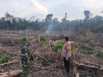 Babinsa Koramil 406-09/ Terawas Serka Bambang Melaksanakan Kegiatan Patroli Cek Titik Hosport