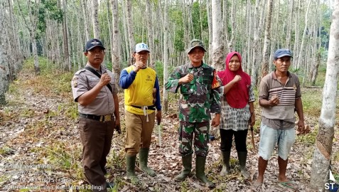 Komunikasi Sosial Babinsa Berikan Himbauan Karhutlah Kepada Warga