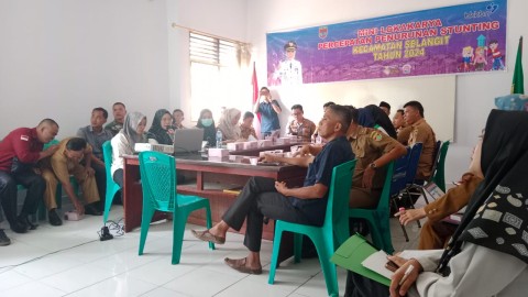 Babinsa Koramil 406-09/Terawas Hadiri Mini Loka Karya Percepatan Penanganan Stunting