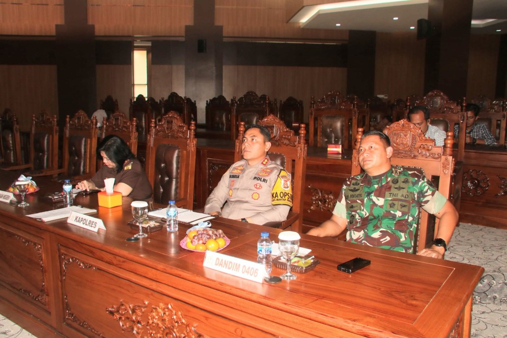 Dandim 0406 Lubuk Linggau Hadir Pada Rapat Paripurna DPRD Kota Lubuk Linggau