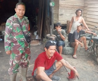 Serda Robi Firdaus Laksanakan Komsos di Desa Rantau Kadam