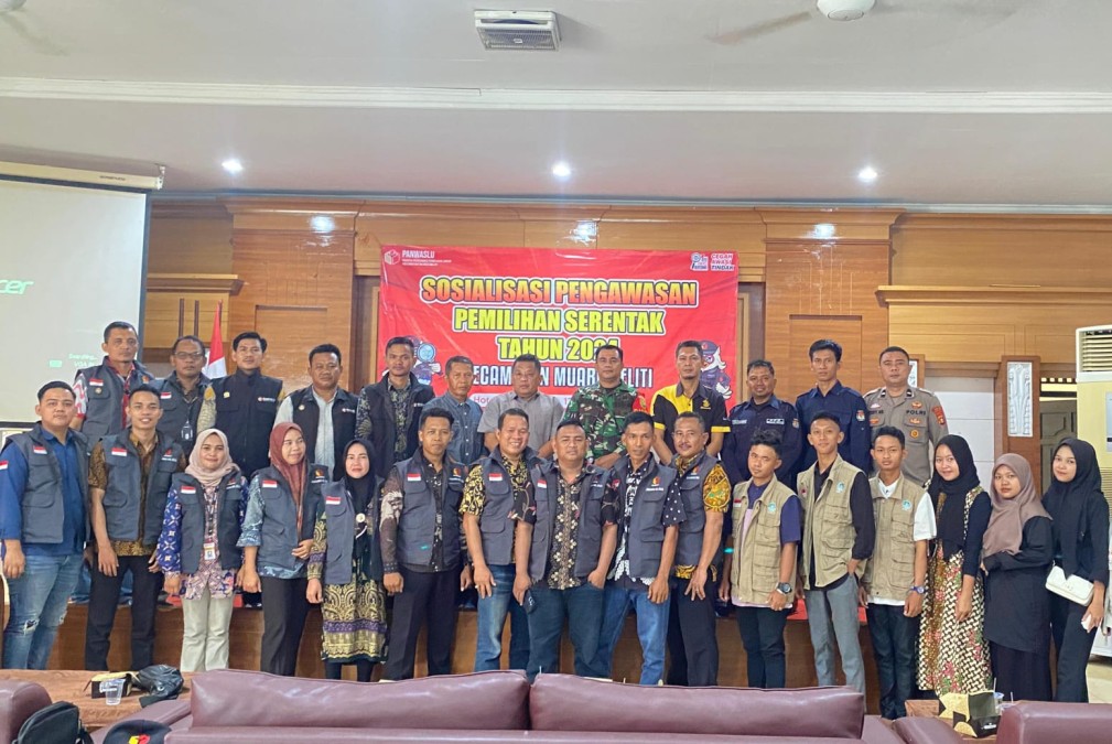 Babinsa Koramil 406-06/Tugumulyo Hadiri Kegiatan Sosialisasi Pengawasan Pemilihan Serentak Tahun 2024 di Muara Beliti