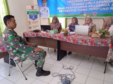 Peltu Zulkarnain, Babinsa Koramil 406-06/Tugumulyo, Jalin Silaturahmi di Balai Penyuluhan KB Kecamatan TPK, Kabupaten Musi Rawas