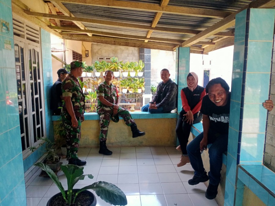 Lettu INF Hendri Calaus danramil 406-07/Jayaloka Ciptakan Wilayah Aman dalam Pengamanan Kampanye.