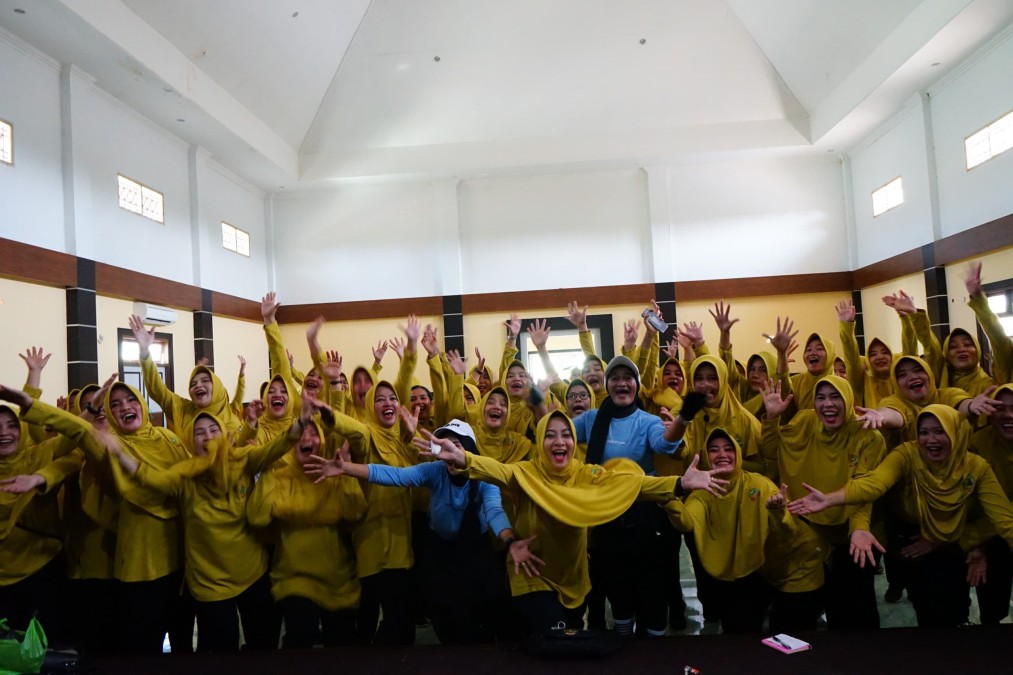 Persit KCK Cabang XVII Kodim 0406 Lubuk Linggau Gelar Senam Bersama untuk Tingkatkan Kesehatan dan Kebugaran Jasmani