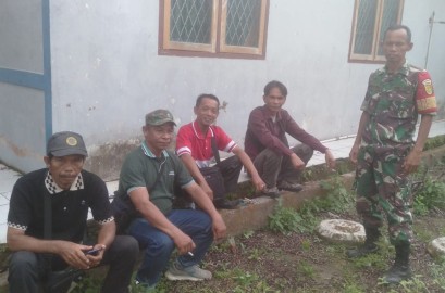 CIPTAKAN LINGKUNGAN YANG AMAN, BABINSA SAMPAIKAN HIMBAUAN KEPADA KETUA RT