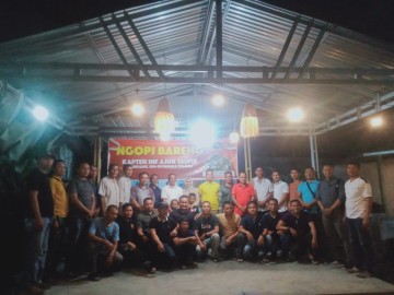 Kedekatan dan Kebersamaan Pimpinan, Danramil Kapten Inf Ajun Taufik Gelar Acara Ngopi Bareng Bersama Anggota