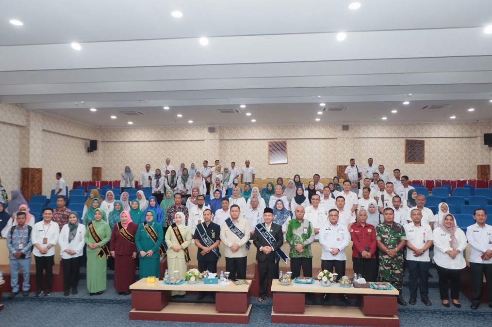 Rakor Stunting dan Pengukuhan Bapak Bunda Asuh Stunting Tingkat Kota Tahun 2024