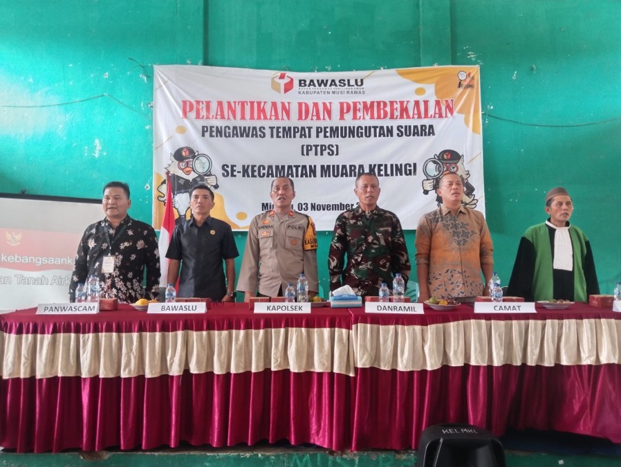Danramil 406-05/Muara Kelingi Hadiri Pelantikan dan Pembekalan PTPS Se-Kecamatan Muara Kelingi