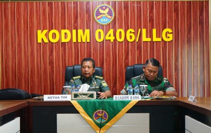 Kodim 0406/Lubuk Linggau Menerima Kunjungan Kerja Tim Pengawasan dan Pemeriksaan Itdam II Sriwijaya
