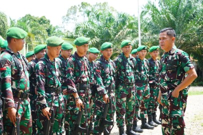 Danramil Kapten Inf Abbas Syarif Hidayat Melaksanakan Pengamanan Pleno Perhitungan Suara Hasil Pilkada