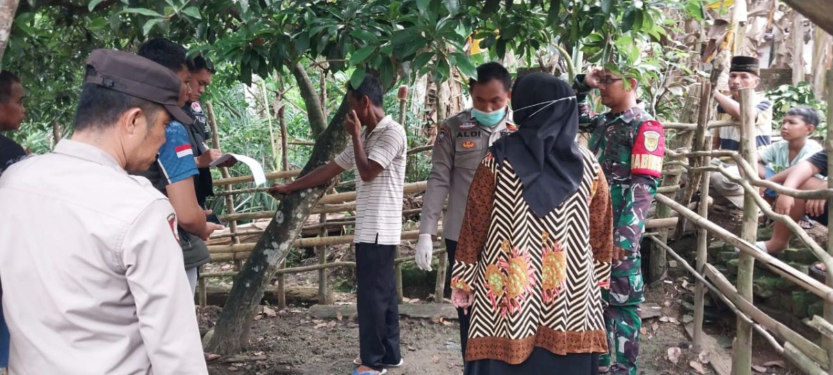 GERAK CEPAT BABINSA KORAMIL 406-07/JAYALOKA MENANGGAPI LAPORAN PENEMUAN MAYAT