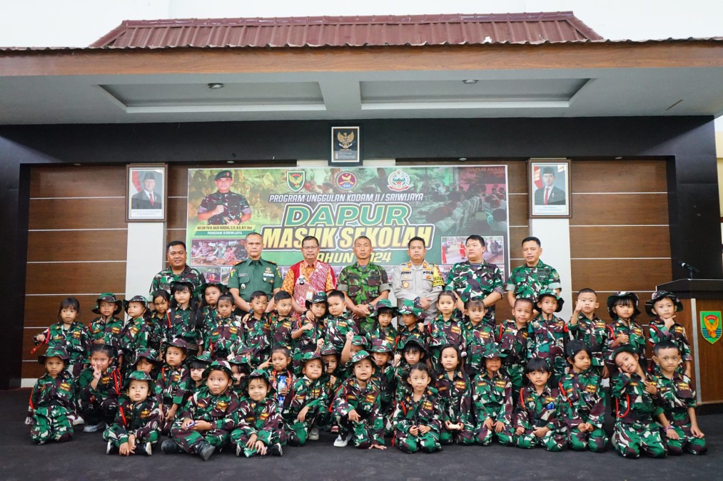 Berikan Gizi Tambahan, Kodim 0406/Lubuk Linggau Gelar Program Unggulan Kodam II/Sriwijaya Dapur Masuk Sekolah