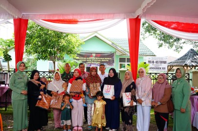 Kodim 0406/Lubuk Linggau Berikan Susu Dan Makanan Bergizi Kepada Anak Stunting, Baduta, Dan Ibu Hamil