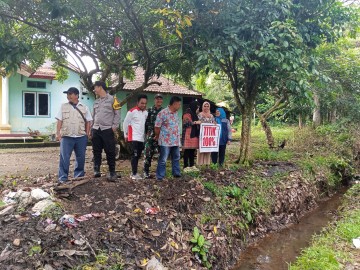 Babinsa Koramil 406-06/Tugumulyo Hadiri Titik Seratus Persen Normalisasi Jaringan Irigasi