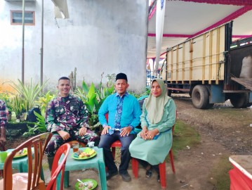 Babinsa Serda Aferi Yansyah Hadiri Acara Resepsi Pernikahan dan Persedekahan Salah Satu Warga Binaannya