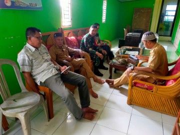 Babinsa Koramil 406-06/Tugumulyo Sambangi Kantor Desa Mataram, Jalin Kerja Sama dengan Aparat Pemerintah Desa