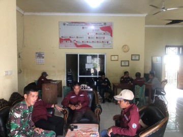 BABINSA KORAMIL 406-03/RUPIT LAKSANAKAN KOMSOS DI DESA LAWANG AGUNG