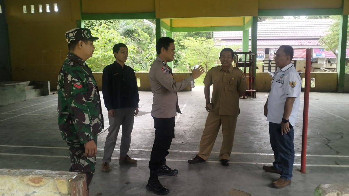 Babinsa Koramil 406-02/Rawas Ilir dan Bhabinkamtibmas Ajak Warga Desa Kertasari Jauhi Narkoba