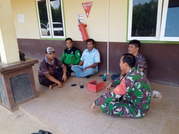 Babinsa Koramil 406-04/Muara Lakitan Laksanakan Silaturahmi Bersama Masyarakat Desa Bumi Makmur