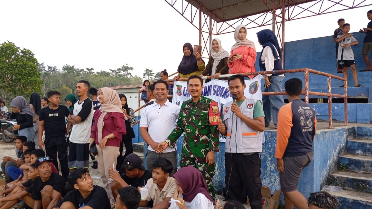 Pastikan aman Serma Taufik h hadir di tengah”masyarakat desa binaan.