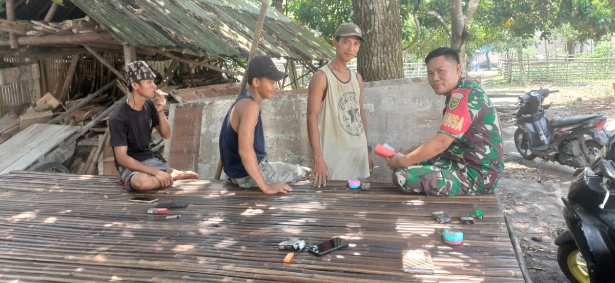 Serda Wijon Senpri, Babinsa Koramil 406-05/Muara Kelingi, Jalin Keakraban dengan Warga Desa Mulyo Harjo