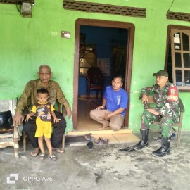 Babinsa Koramil 406-02/Rawas Ilir Laksanakan Komsos di Desa Rantau Kadam