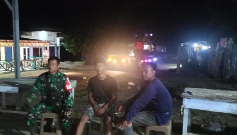 Babinsa Koramil 406-03/Rupit Gelar Patroli Siskamling di Desa Lawang Agung Wujudkan Lingkungan Aman dan Kondusif