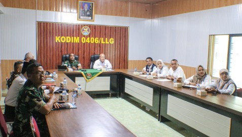 Dandim 0406/Lubuklinggau Ikuti Vicon Bersama Dirjen Bina Pemdes Kemendagri Bahas Percepatan Pembangunan KDKMP