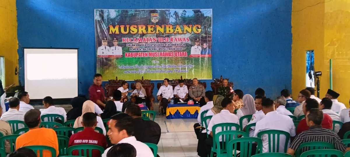 BABINSA KORAMIL 406-01/RAWAS ULU, SERTU JAJANG MEWAKILI DANRAMIL DALAM ACARA MUSRENBANG KECAMATAN ULU RAWAS KABUPATEN MURATARA