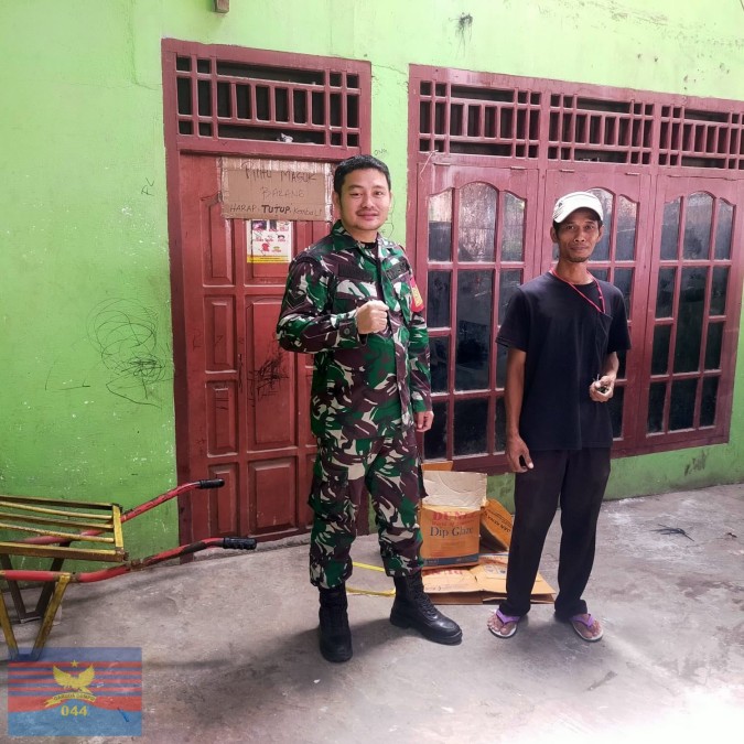 Babinsa Koramil 406-05/Muara Kelingi Laksanakan Patroli dan Monitoring Siskamling di Desa Jaya Tunggal