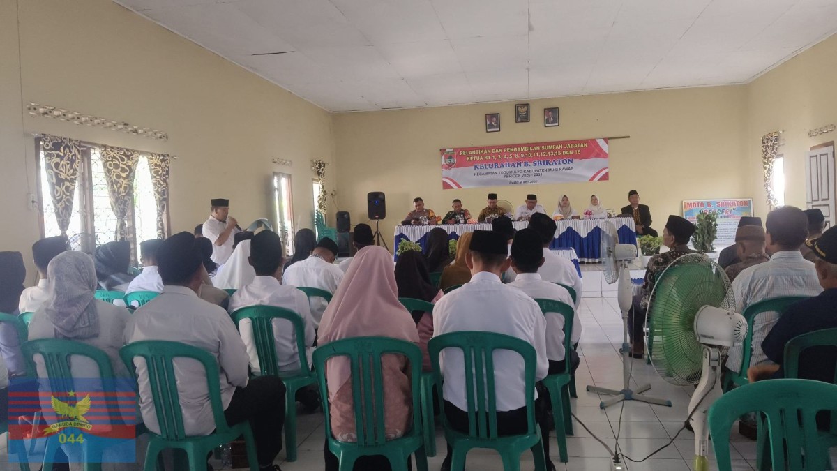 Babinsa Koramil 406-06/Tugumulyo Hadiri Pelantikan Ketua RT di Kelurahan B Srikaton
