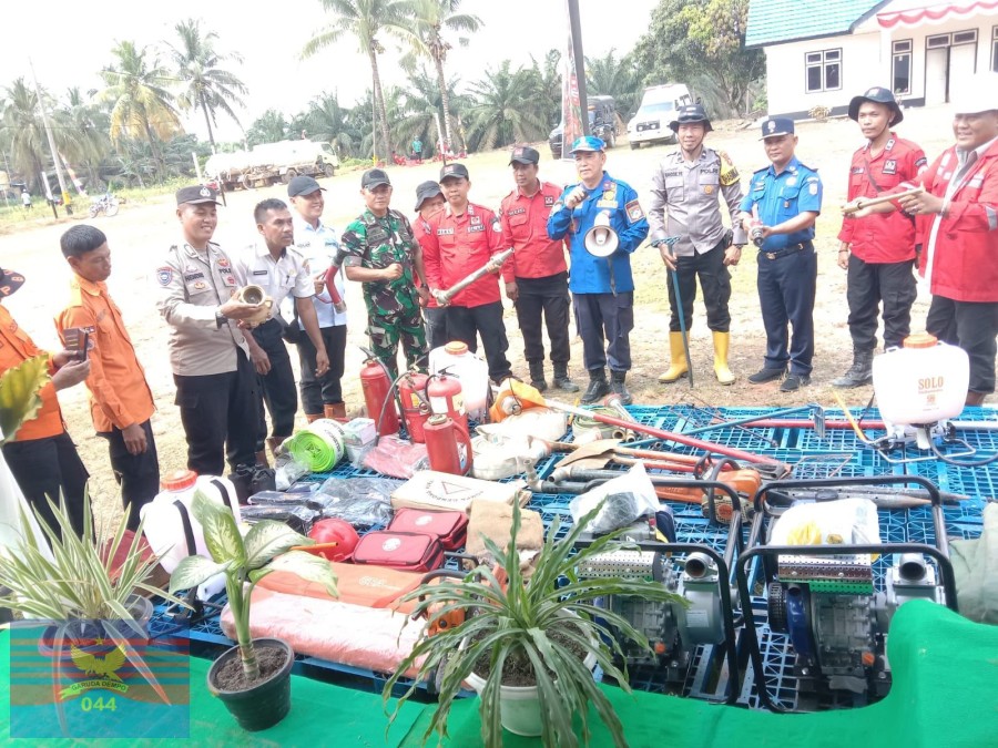 Danramil 406-02/Rawas Ilir Hadiri Simulasi Pemadam Kebakaran di PT Lonsum Batu Cemerlang Estate