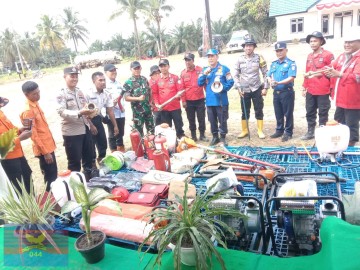 Danramil 406-02/Rawas Ilir Hadiri Simulasi Pemadam Kebakaran di PT Lonsum Batu Cemerlang Estate