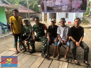 BABINSA KORAMIL 406-01/RAWAS ULU LAKSANAKAN KOMSOS DAN SOSIALISASI PENCEGAHAN KARHUTLA DI DESA SURULANGUN